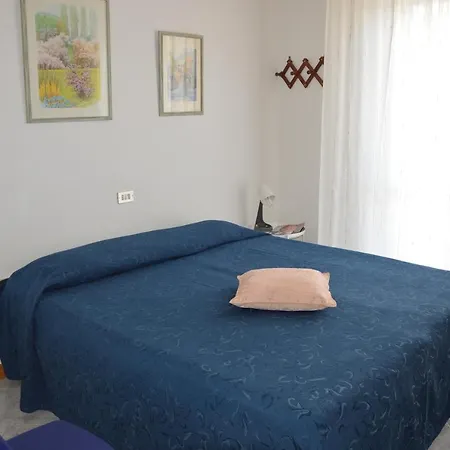 Villino Firenze *